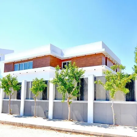 Kala Villa Coral Bay