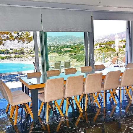 Kala Villa Coral Bay
