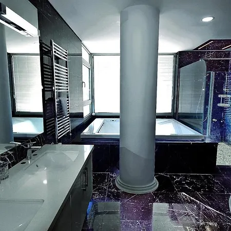 Kala Villa *