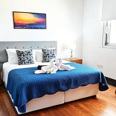 Kala Villa Coral Bay